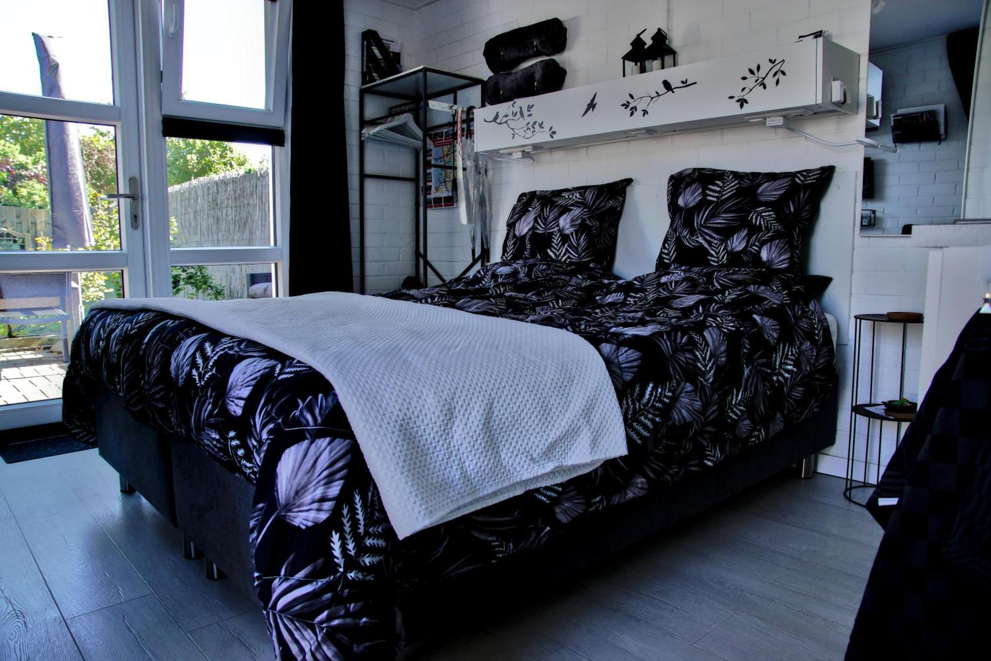 Emmen Bed And Breakfast ภายนอก รูปภาพ