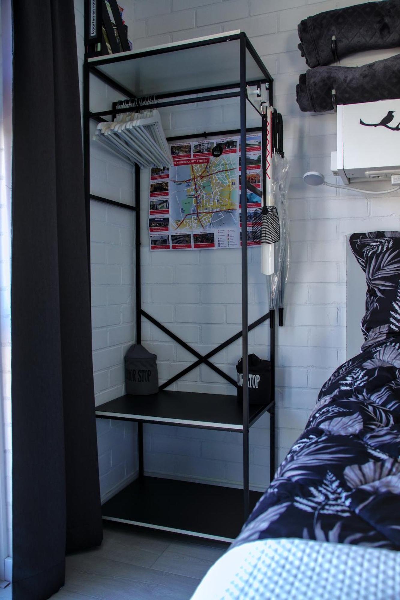 Emmen Bed And Breakfast ภายนอก รูปภาพ